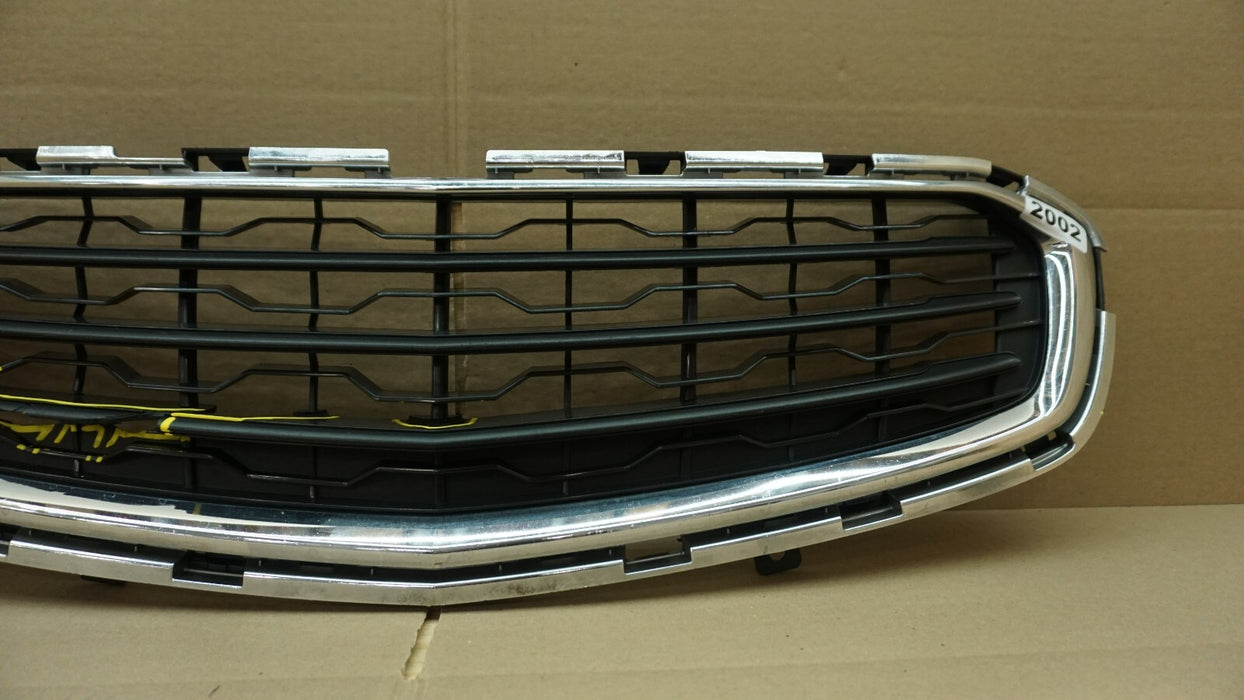 2015-2018 CHEVROLET CRUZE FRONT BUMPER CENTER GRILL GRILLE OEM 95405770 15 16