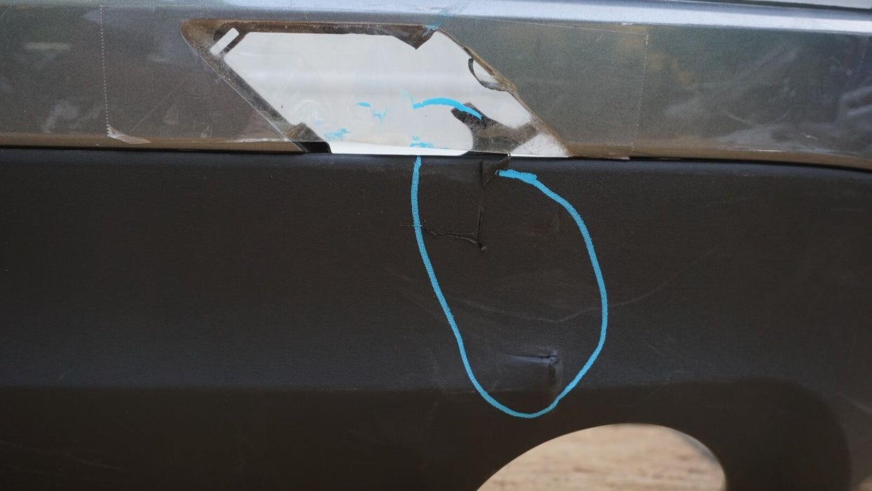 2018-2020 VOLVO XC60 REAR BUMPER PLASTIC COVER PANEL FACTORY OEM 18 19 20