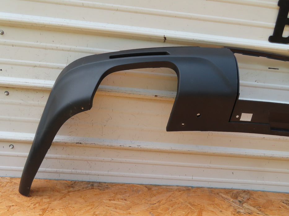 2017-2021 CHEVROLET TRAVERSE REAR LOWER VALANCE BUMPER COVER OEM 84294625