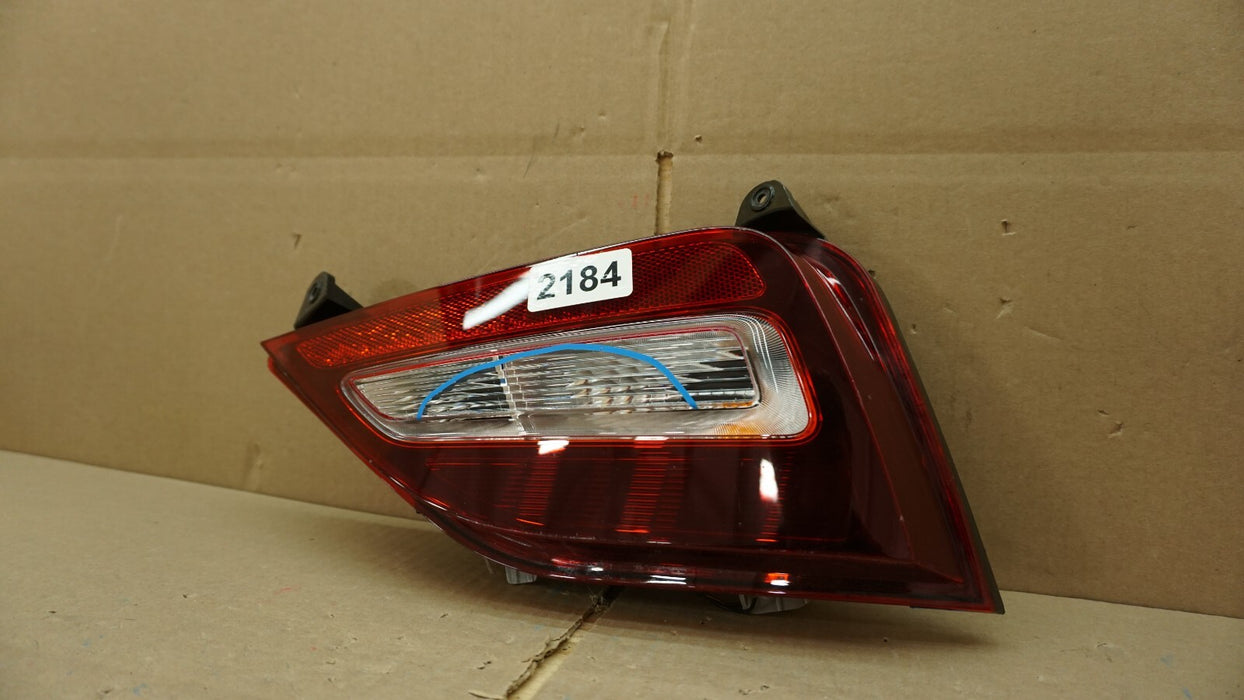 2019-2020 HYUNDAI SANTA FE REAR RIGHT PASSENGER SIDE BACK UP LIGHT OEM 92406S10