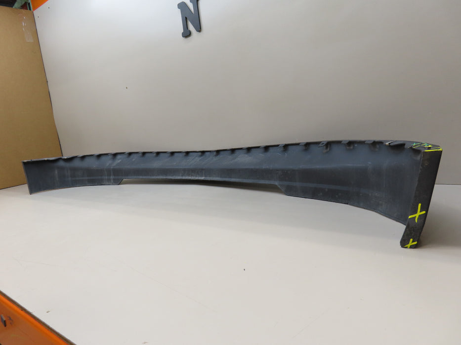 2015-2020 CHEVROLET TAHOE/SUBURBAN FRONT LOWER AIR DEFLECTOR OEM 22936501