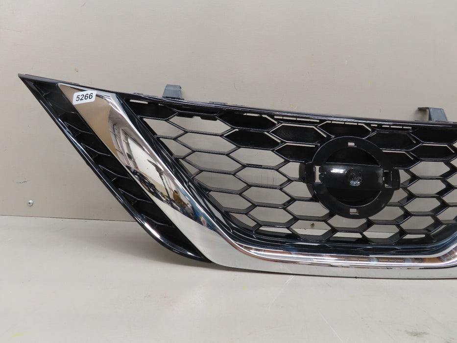 2016 2017 2018 Nissan Sentra Front Upper Grille GRILL OEM 62310-3YU0A