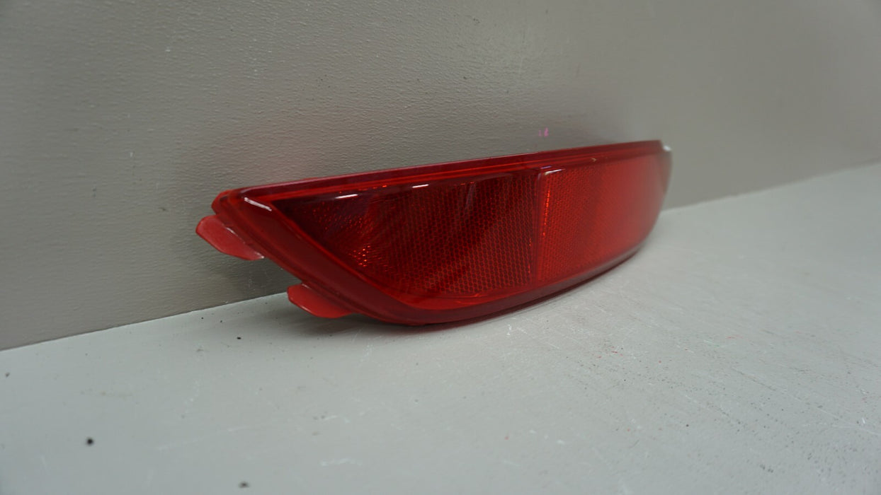 2016-2018 HYUNDAI TUCSON REAR LEFT DRIVER SIDE REFLECTOR OEM 92405-D3050