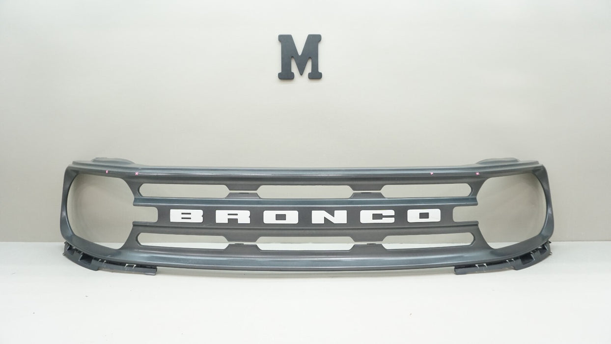 2021-2022 FORD BRONCO FRONT BUMPER GRILLE GRILL OEM M1PB-8200
