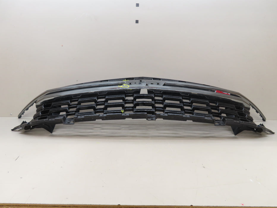 2021 2022 2023 CHEVROLET TAHOE/SUBURBAN Z71 FRONT RADIATOR GRILLE GRILL OEM