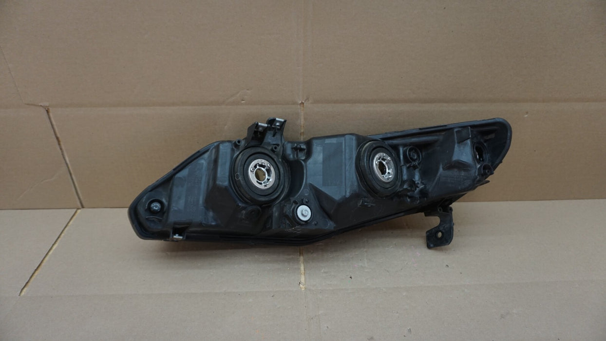 2009-2011 HONDA CIVIC FRONT RIGHT PASSENGERS SIDE HEADLIGHT OEM 09 10 11