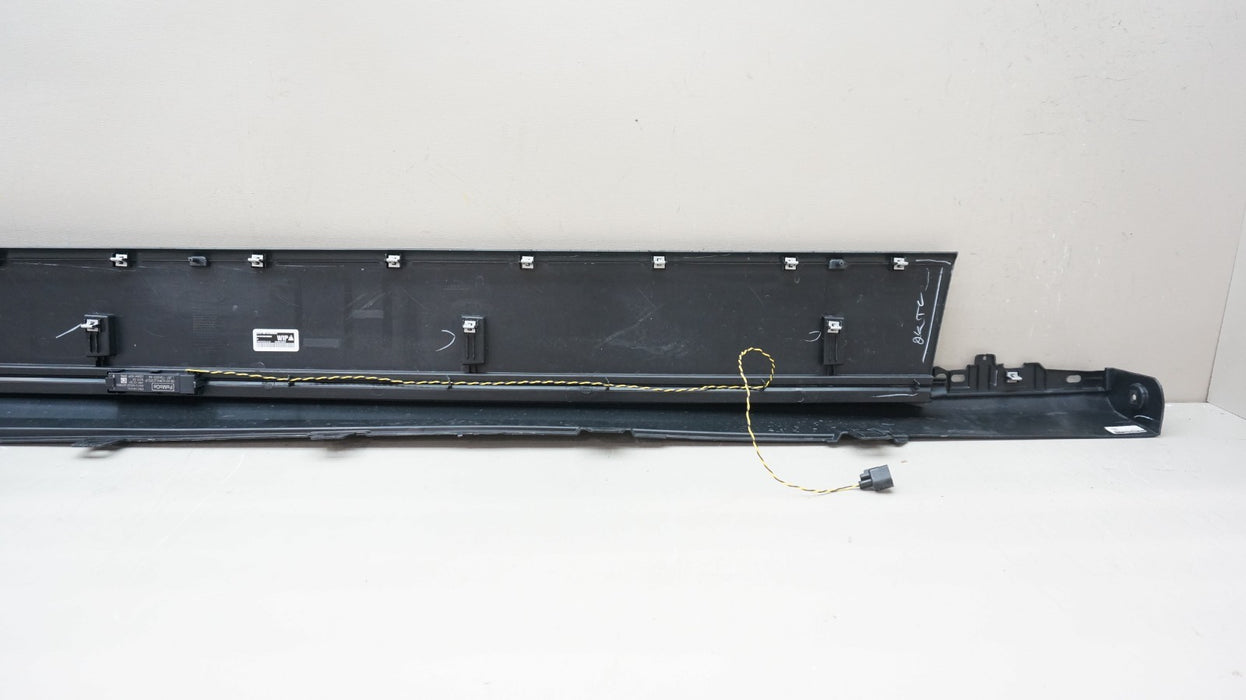 2021-2024 FORD MUSTANG MACH-E LEFT ROCKER SIDE SKIRT COVER OEM LJ8B-R10155-AAW