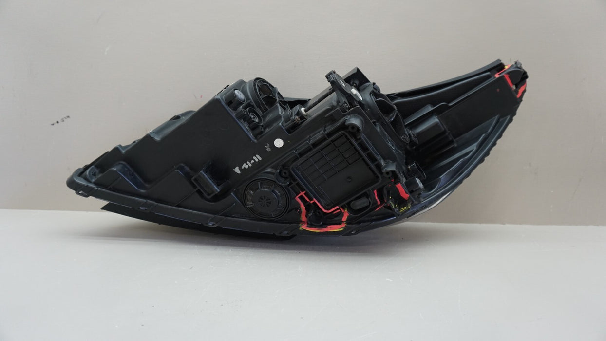 2016-2018 KIA SORENTO FRONT RIGHT PASSENGER SIDE HEADLIGHT LAMP OEM 92102-C6