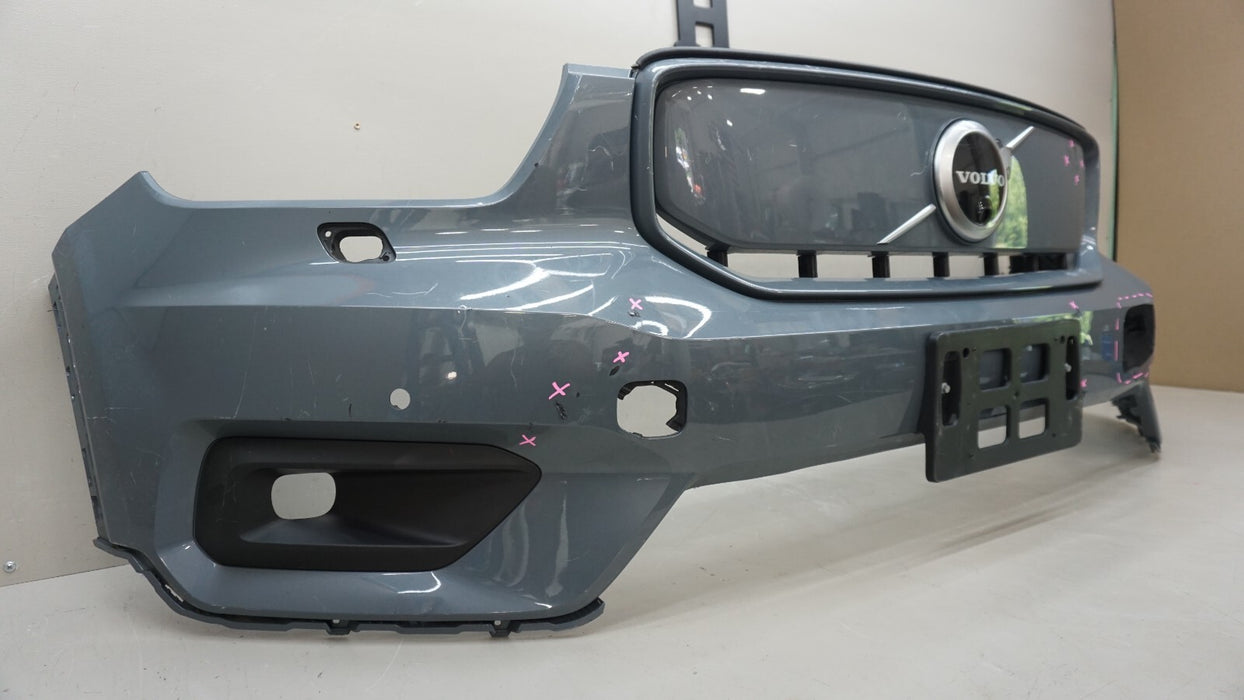 2021 VOLVO XC40 RECHARGE FRONT BUMPER COVER PANEL W/ GRILLE EMBLEM OEM 31455243