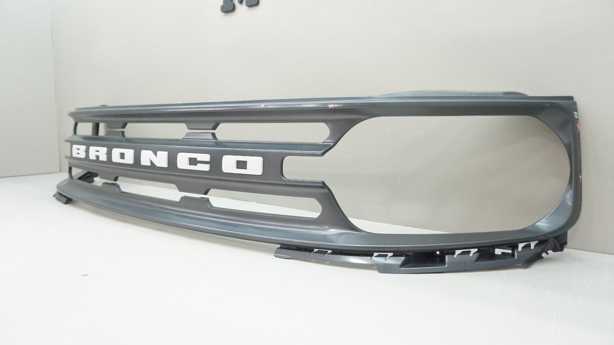 2021-2022 FORD BRONCO FRONT BUMPER GRILLE GRILL OEM M1PB-8200