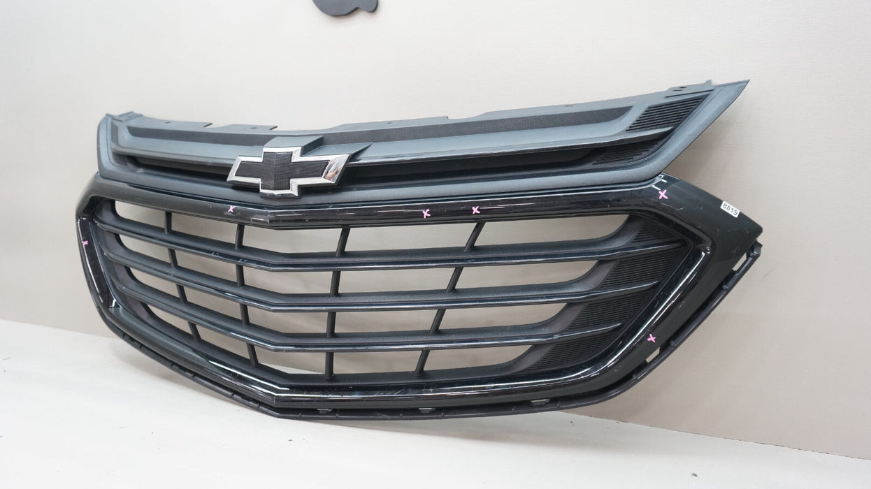 2018-2021 CHEVROLET EQUINOX FRONT BUMPER RADIATOR GRILLE OEM 84150748