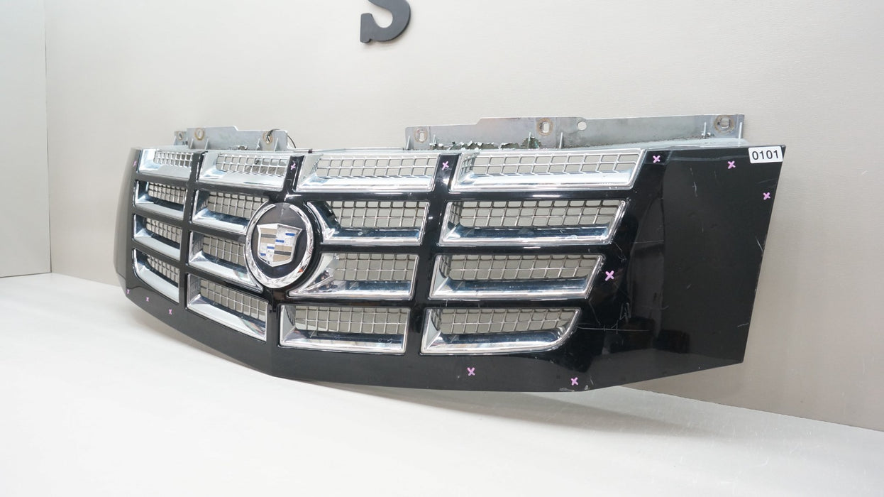 2007-2014 CADILLAC ESCALADE FRONT BUMPER RADIATOR GRILLE OEM