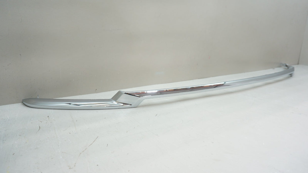 2025 CHEVROLET SUBURBAN / TAHOE & GMC YUKON REAR CHROME TRIM OEM 86545885