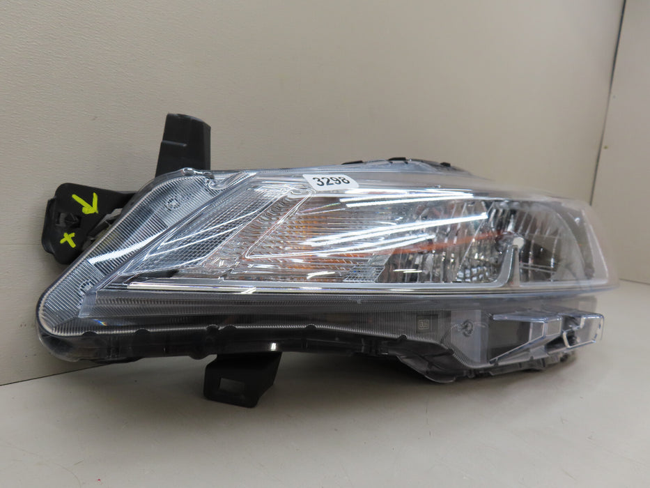 2021-2024 NISSAN KICKS FRONT LEFT DRIVER SIDE HEADLIGHT HALOGEN OEM
