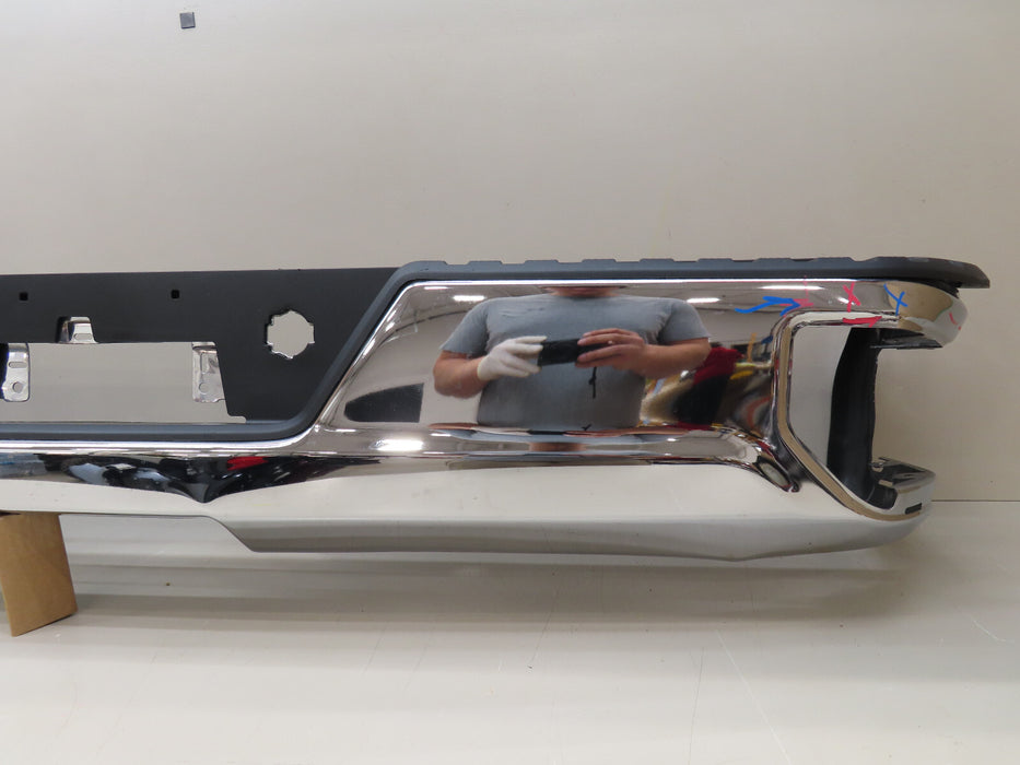 2019-2023 CHEVROLET SILVERADO/GMC SIERRA 1500 REAR METAL BUMPER OEM