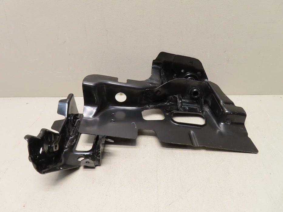 2009-2019 FORD FLEX-TAURUS FRONT RIGHT MOUNT ASSEMBLY P#9G1-54108A26-A OEM