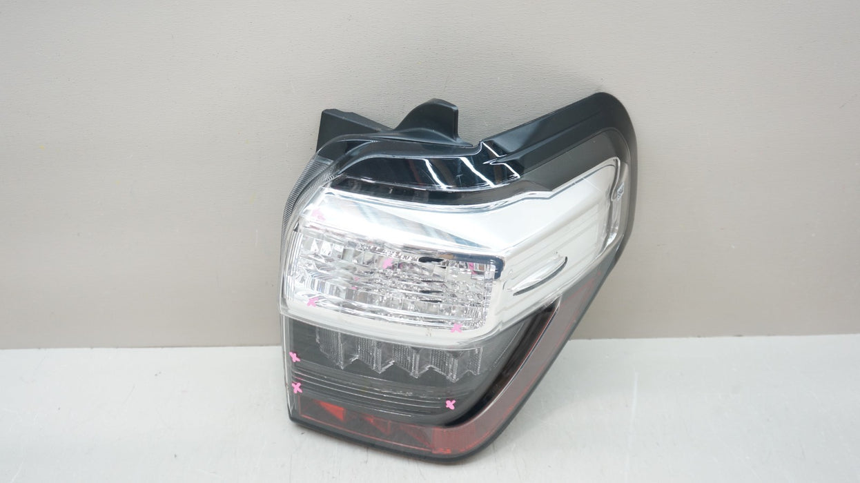 2014-2024 TOYOTA 4RUNNER REAR RIGHT PASSENGER SIDE LED TAIL LIGHT OEM