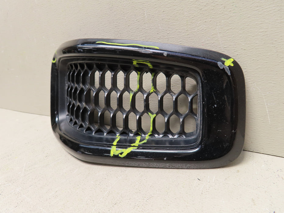 2014-2018 Jeep Cherokee OEM Front HOOD Grille Insert #7 68138335AA
