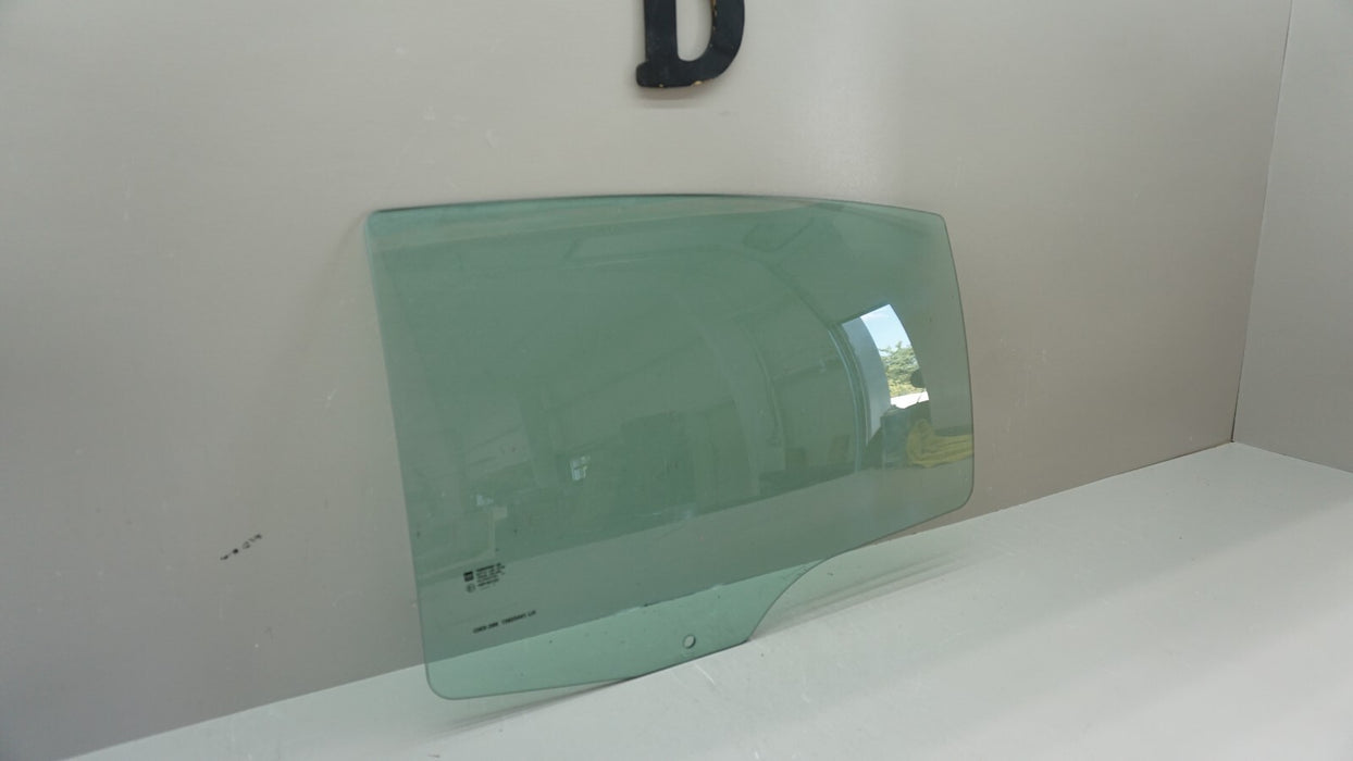 2007-2009 SATURN AURA REAR LH LEFT DRIVER SIDE DOOR WINDOW GLASS OEM