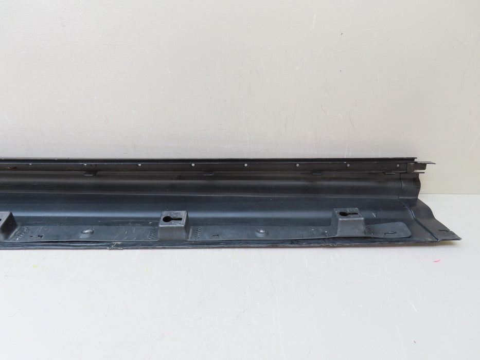 2016-2018 VOLVO XC90 RIGHT SIDE ROCKER SKIRT MOLDING COVER PANEL OEM 31395884