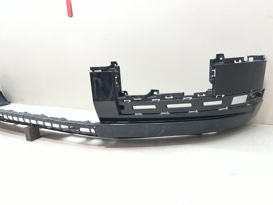2024-2026 HYUNDAI SANTA FE FRONT LOWER BUMPER VALENCE COVER 86512-R6200 OEM
