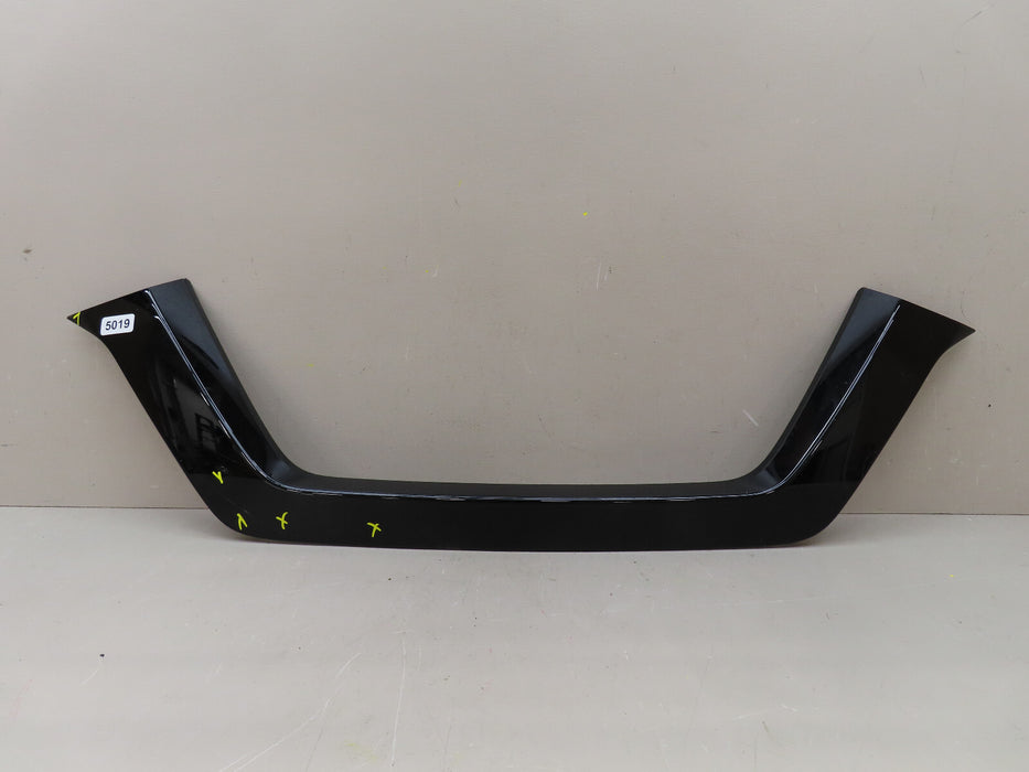2017 2018 2019 2020 NISSAN ROGUE FRONT GRILLE MOLDING TRIM OUTER OEM 62278 6FLOA