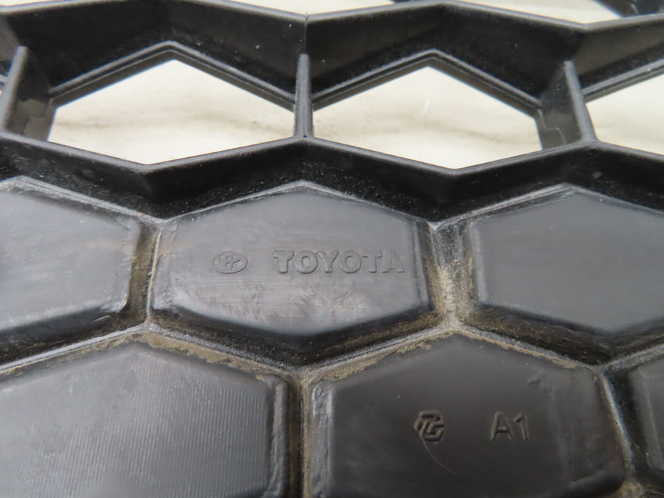 2020 2021 TOYOTA COROLLA FRONT LOWER GRILLE GRILL OEM