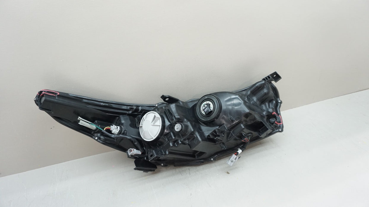 2017-2019 TOYOTA HIGHLANDER FRONT LH LEFT DRIVER SIDE HALOGEN HEADLIGHT OEM