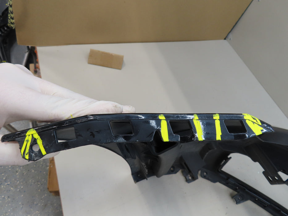 2015-2019 CHEVROLET TAHOE/SUBURBAN FRONT BUMPER COVER OEM 22936492