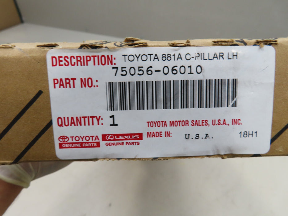 2015-2017 TOYOTA CAMRY REAR LEFT QUARTER C PILLAR MOLDING COVER OEM 75056-06010