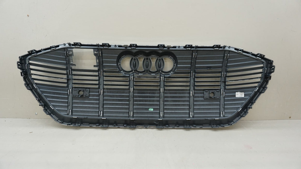 2019-2021 AUDI E-TRON QUATTRO FRONT BUMPER GRILLE GRILL W/ EMBLEM OEM 4KE853651