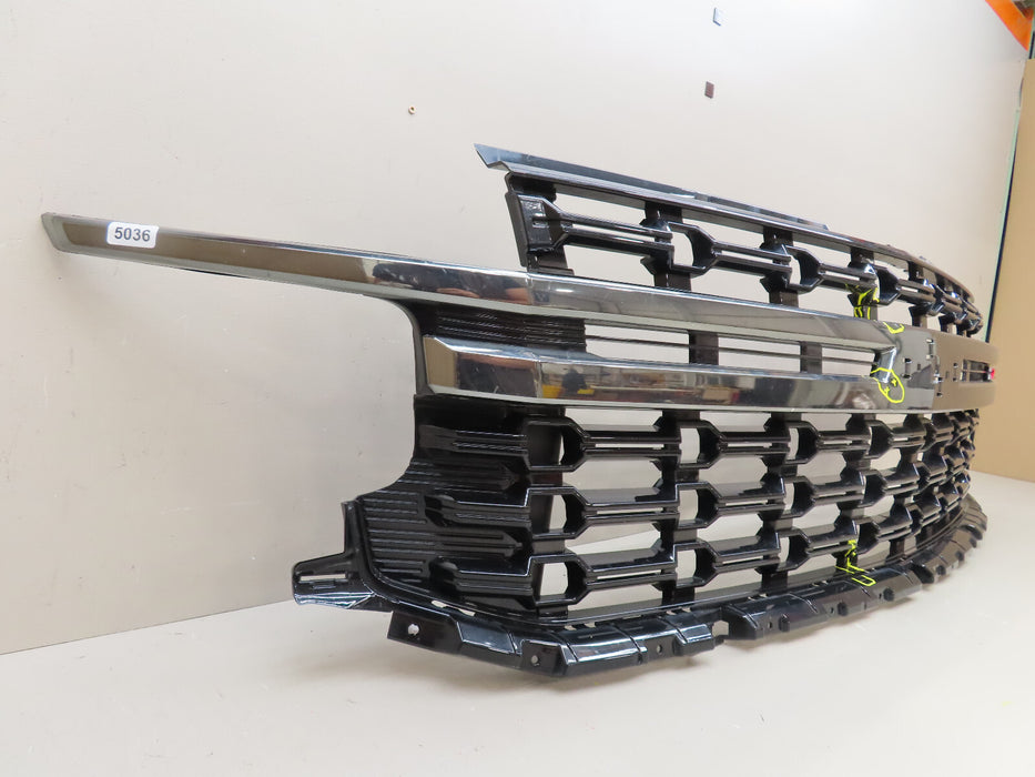 2021 2022 2023 CHEVROLET TAHOE/SUBURBAN Z71 FRONT RADIATOR GRILLE GRILL OEM