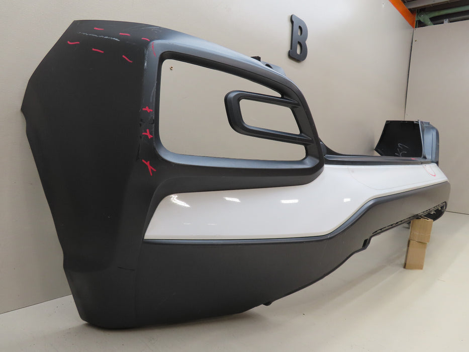 2018 2019 HYUNDAI KONA LIMITED REAR BUMPER COVER OEM 86611-J9020
