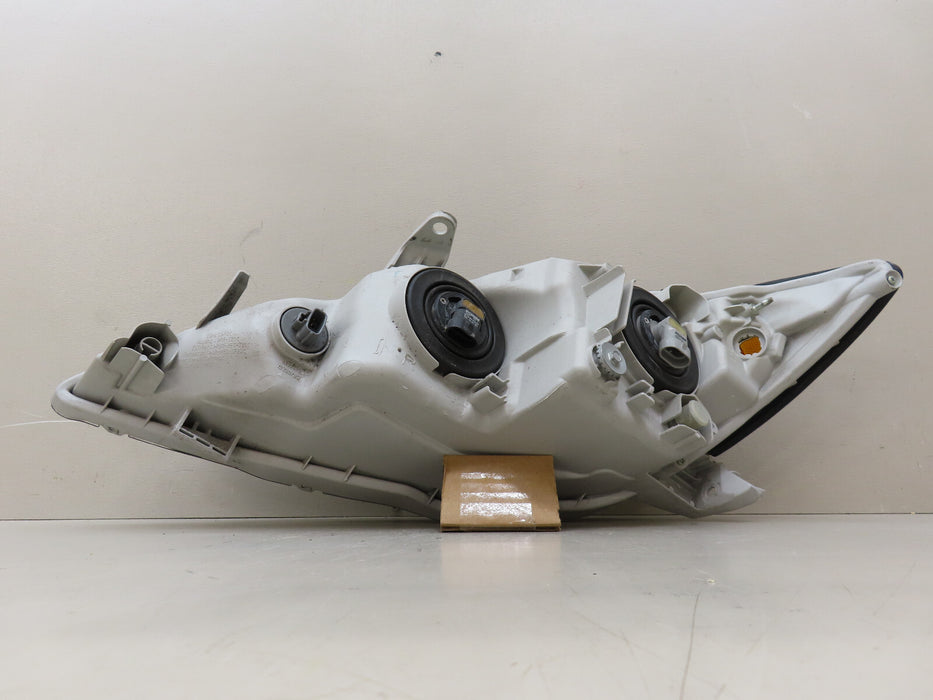 2005-2006 TOYOTA CAMRY FRONT RIGHT PASSENGER SIDE HEADLIGHT AFTERMARKET