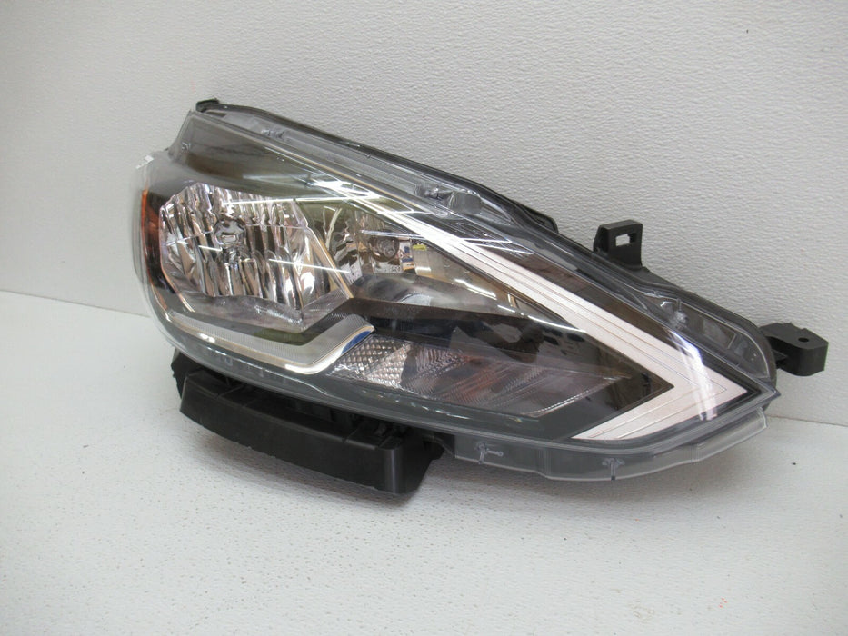 2016-2018 NISSAN SENTRA RIGHT PASSENGER SIDE HEADLIGHT HEAD LAMP HALOGEN OEM