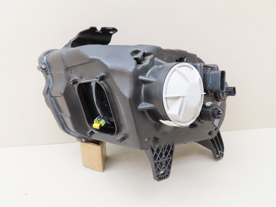 2013 2014 FORD MUSTANG FRONT RIGHT PASSENGER SIDE HEADLIGHT HID OEM DR33-13005-A