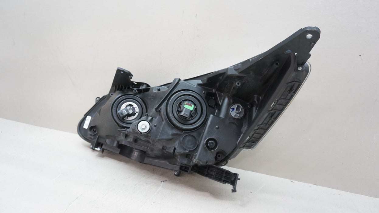 2016-2017 HONDA ACCORD FRONT RIGHT PASSENGER SIDE HALOGEN HEADLIGHT OEM