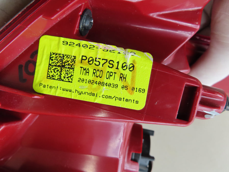 2019 2020 HYUNDAI SANTA FE REAR RIGHT TAIL LIGHT OEM