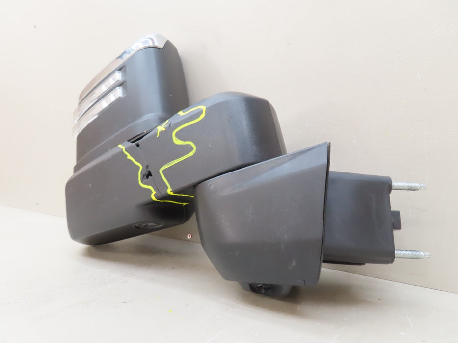 2020-2023 CHEVROLET SILVERADO GMC SIERRA 2500 3500 HD RIGHT MIRROR OEM 84753327