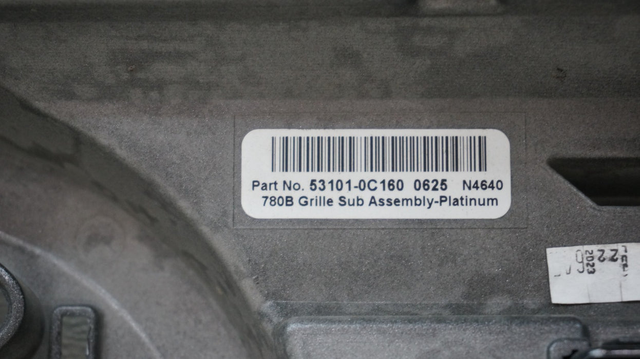 2023-2025 TOYOTA SEQUOIA FRONT BUMPER RADIATOR GRILLE OEM 53114-0C440