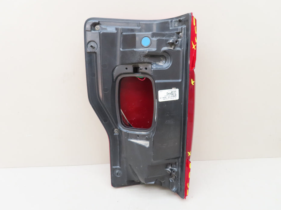 2020-2022 FORD F250 F-250 F350 F-350 REAR RIGHT PASSENGER TAIL LIGHT OEM