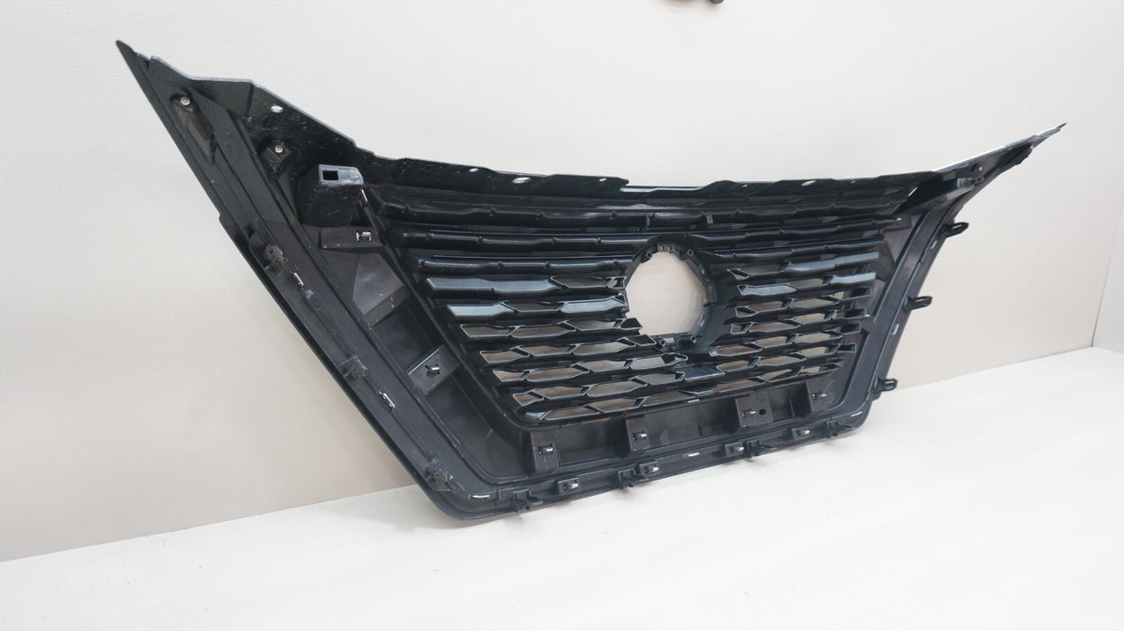 2021-2023 NISSAN ROGUE FRONT BUMPER RADIATOR GRILLE OEM 62310 6RA0A