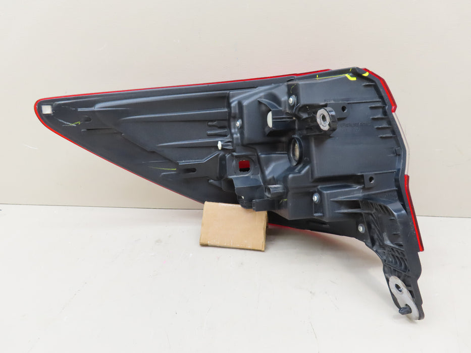 2015-2019 SUBARU OUTBACK REAR RIGHT PASSENGER SIDE TAIL LIGHT OEM