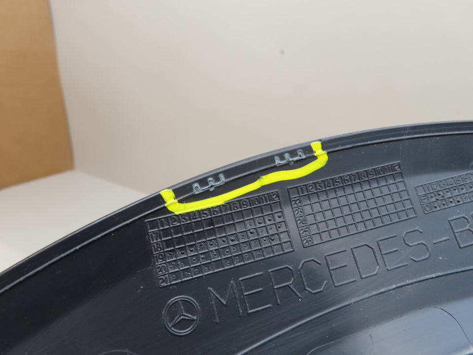 2020-2022 MERCEDES BENZ X167 GLE450 RIGHT SIDE FRONT WHEEL FENDER FLARE TRIM OEM