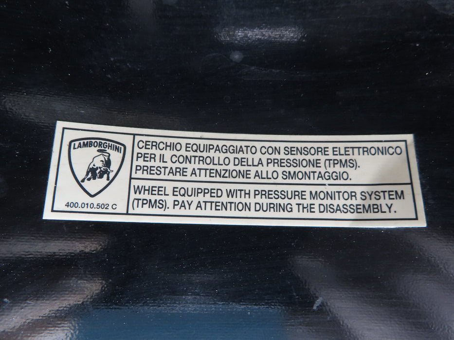 LAMBORGHINI AVENTADOR LP700 20" REAR GENUINE RIM 470601025A 12JX20H2 BAD TIRE!!