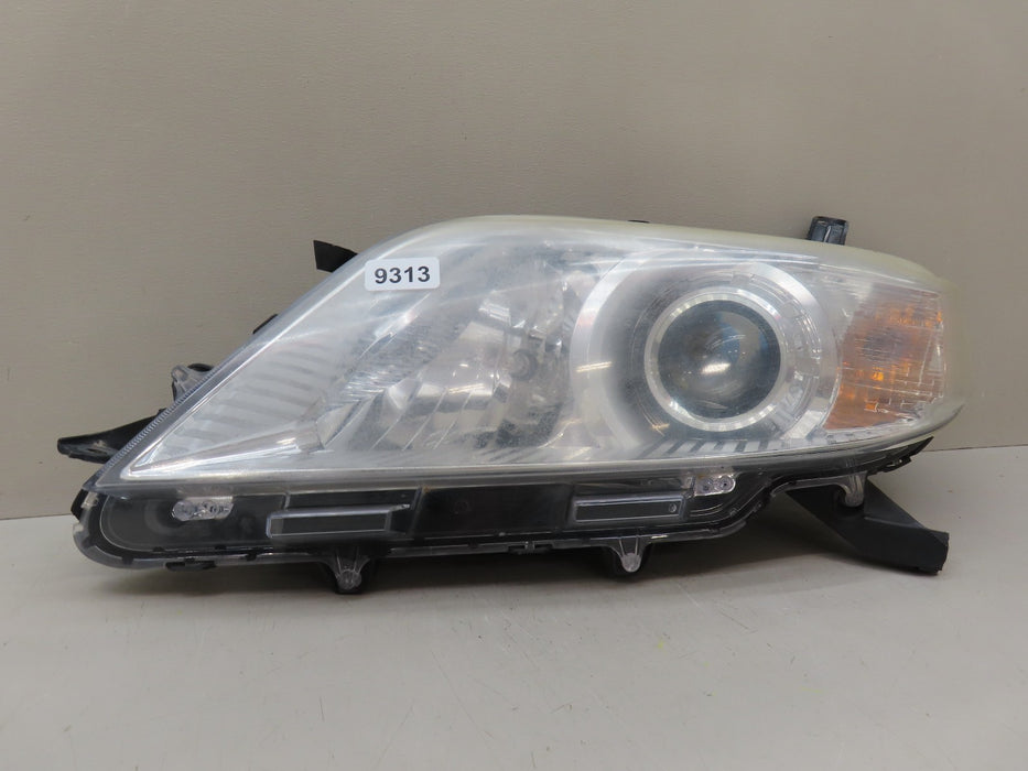 2011-2014 TOYOTA SIENNA LEFT DRIVER SIDE HEADLIGHT OEM 9313
