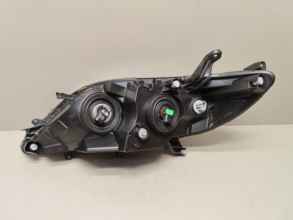 2011-2014 TOYOTA SIENNA RH RIGHT PASSENGER HALOGEN HEADLIGHT LAMP OEM