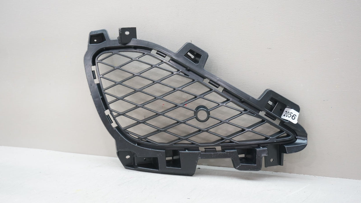 2022-2023 GENESIS G70 FRONT LEFT SIDE FOG LIGHT BUMPER TRIM OEM 86561-G9500