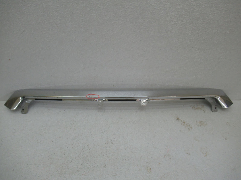2017-2018 SUBARU FORESTER FRONT BUMPER LOWER GRILLE GRILL MOLDING TRIM OEM