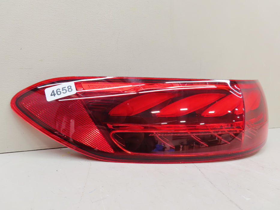 2022-2024 MERCEDES-BENZ EQS580 REAR LEFT DRIVER SIDE TAIL LIGHT OEM